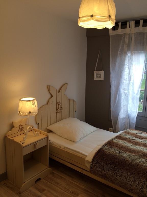 Gite Des 3 Chateaux Ribeauvillé Værelse billede